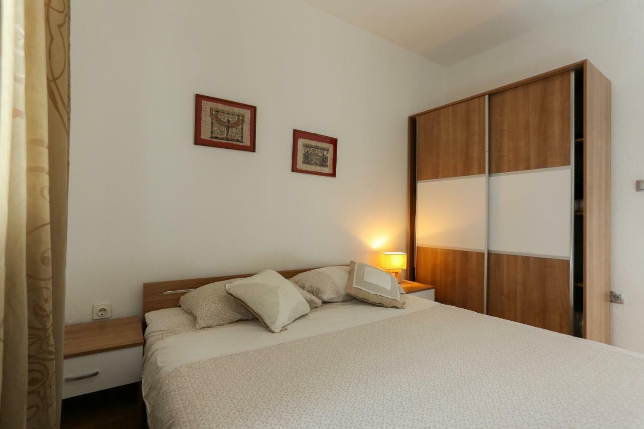 Apartment Star Supetar Exterior photo